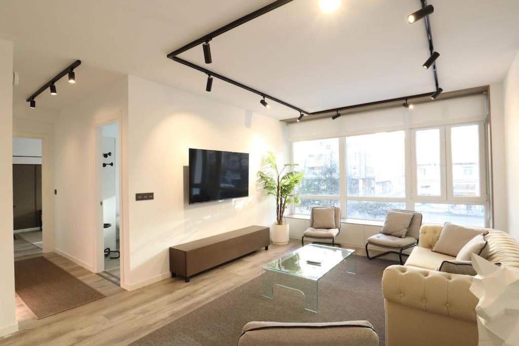 Notel Club - Precioso Loft En El Centro De La Ciudad Santender Kültér fotó